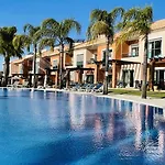 Santa Maria C - Shared Pool - 8 Guests - بيت للعطل