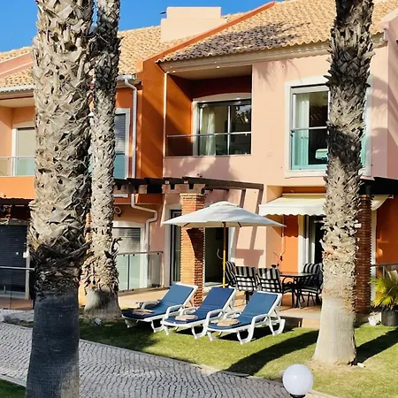 Santa Maria C - Shared Pool - 8 Guests -